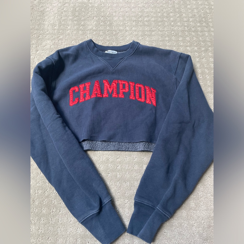 Oversized Blue Champion Cropped Sweatshirt